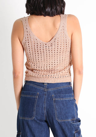 SLEEVELESS TOP