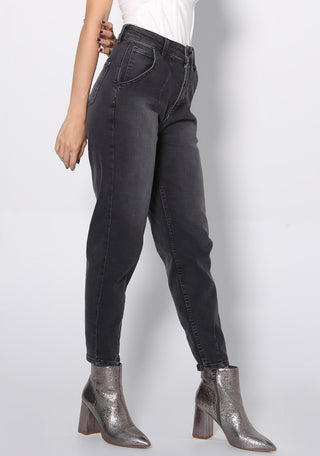 MOM JEANS