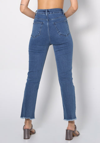 STRAIGHT JEANS