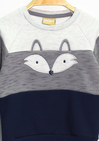 ROUND NECK SWEATER