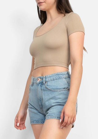 CROP TOP