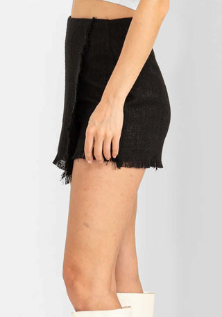 SHORT SKIRT
