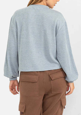 ROUND NECK SWEATER