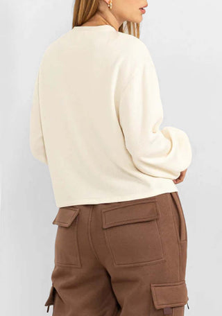 ROUND NECK SWEATER