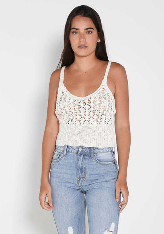 SLEEVELESS TOP