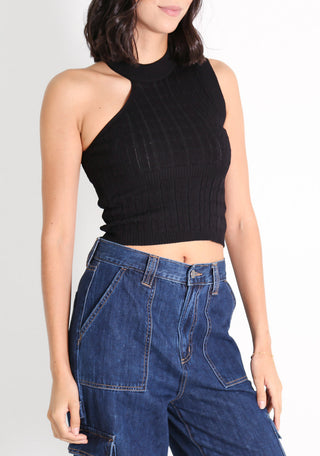 SLEEVELESS TOP