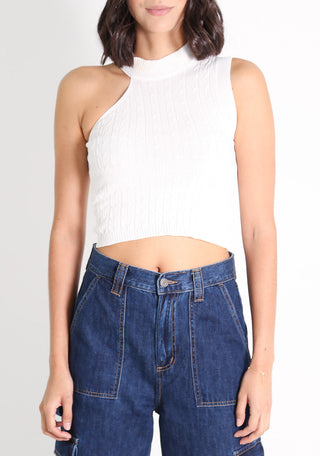 SLEEVELESS TOP