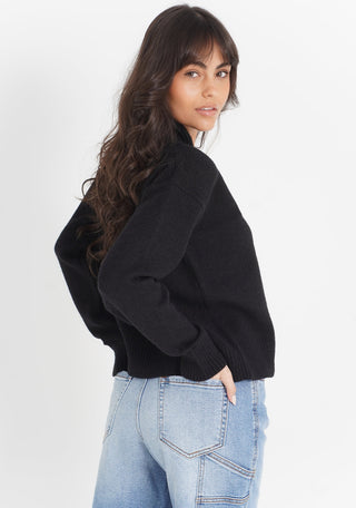 TURTLENECK SWEATER
