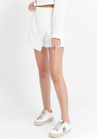 SHORT SKIRT