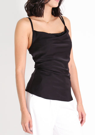 SLEEVELESS TOP
