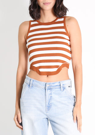 SLEEVELESS TOP