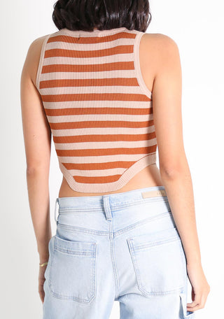 SLEEVELESS TOP