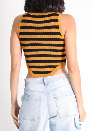 SLEEVELESS TOP