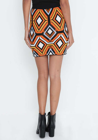 SHORT SKIRT