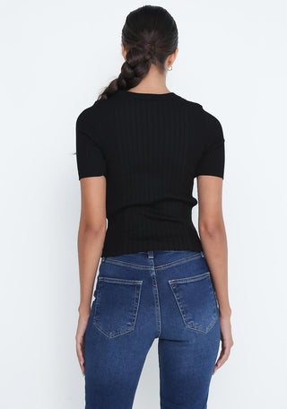 SHORT SLEEVE TOP