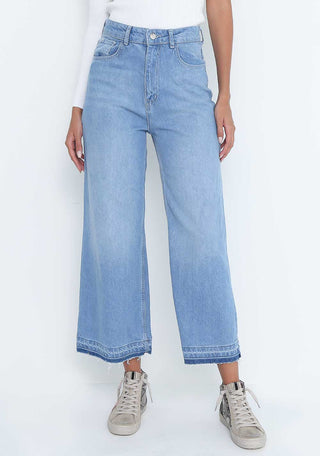 WIDE LEG JEANS