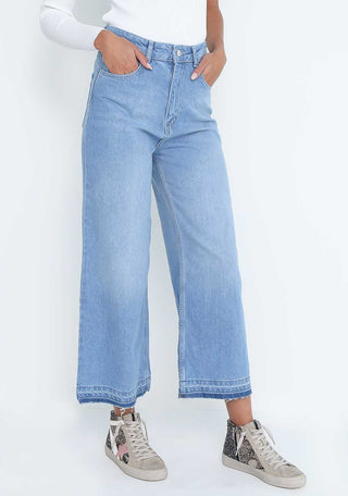 WIDE LEG JEANS