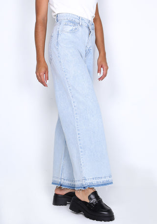 WIDE LEG JEANS