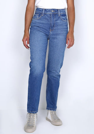 STRAIGHT JEANS