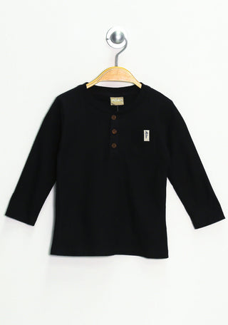 LONG SLEEVE T-SHIRT