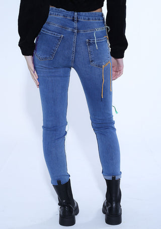 DESTROYED SKINNY JEANS