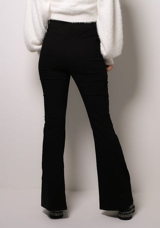 BOOT CUT JEANS
